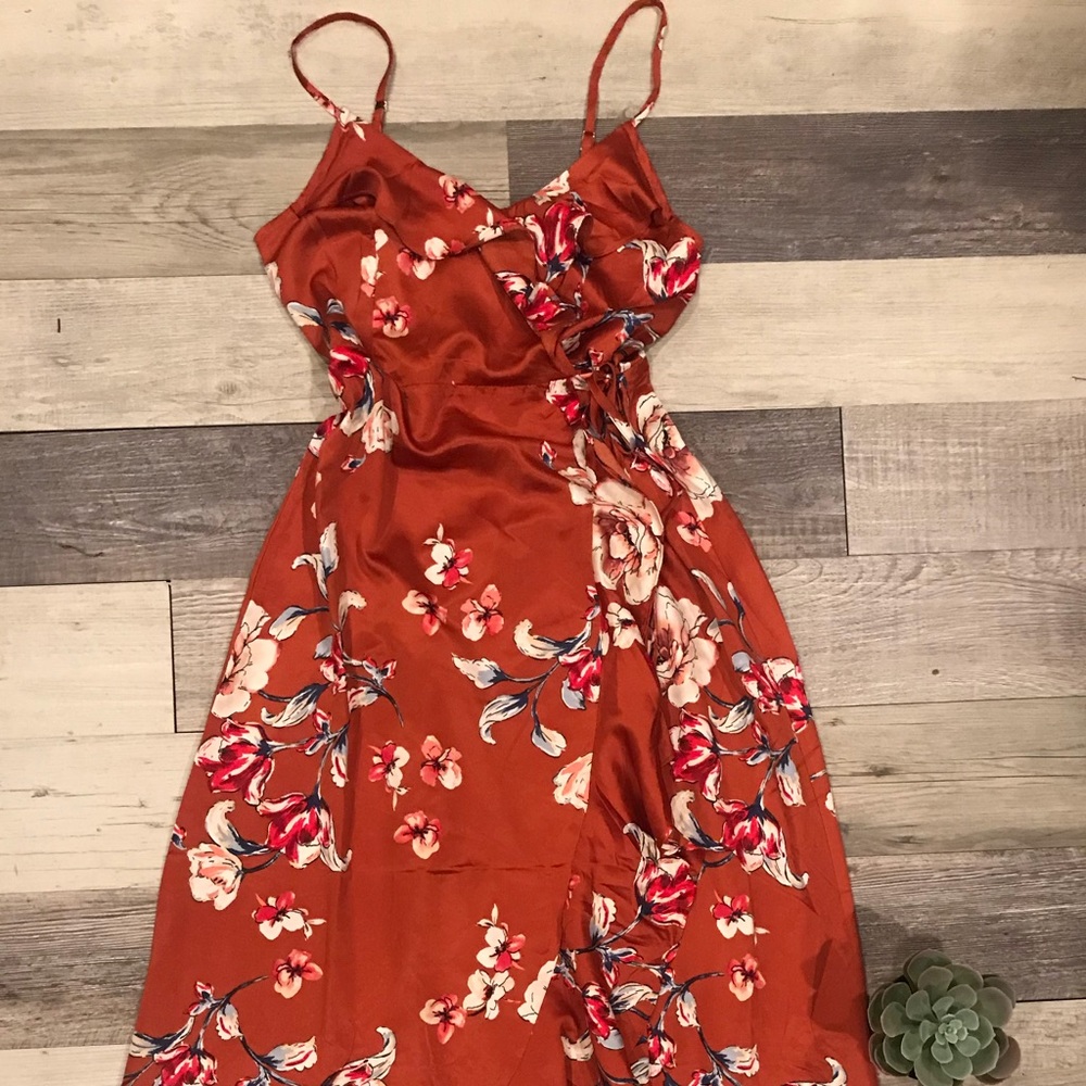 Lulus Floral Print High-Low Wrap Dress - Picture 5 of 5
